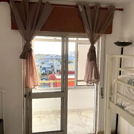 Apartman Quartos Privados E Compartilhados Em Faro *