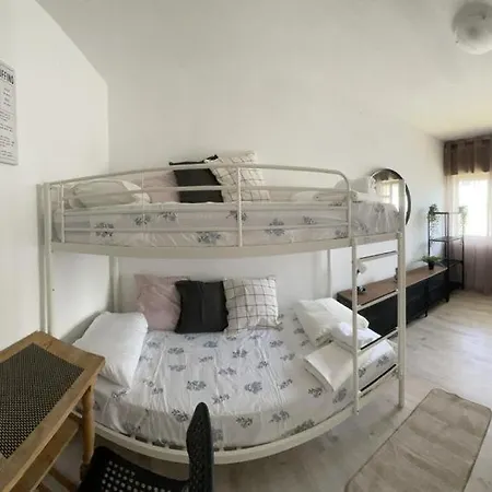 Apartman Quartos Privados E Compartilhados Em Faro Faro