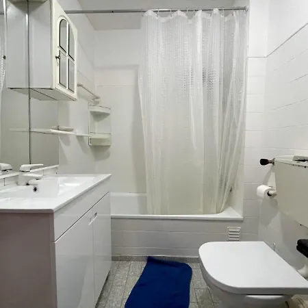 Apartman Quartos Privados E Compartilhados Em Faro