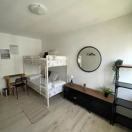 Quartos Privados E Compartilhados Em Faro شقة