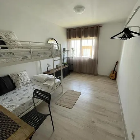 Διαμέρισμα Quartos Privados E Compartilhados Em Faro *